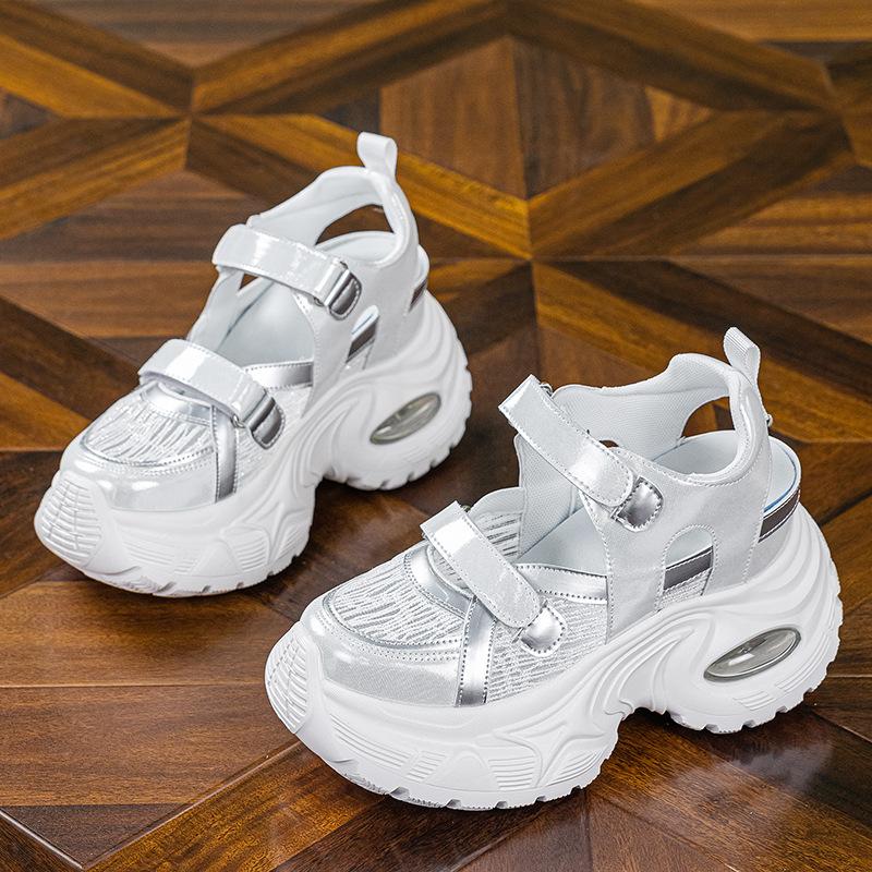 

Босоножки Baotou женские новые летние перфорированные дышащие спортивные и повседневные папины кроссовки на толстой подошве с внутренней платформой, увеличивающей рост, женская обувь 34 белый