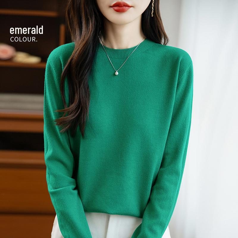 Women's Seamless Wool Cashmere Pullover Sweater - Round Neck, Loose Fit, Popular Seller for Spring, Autumn, & Winter.