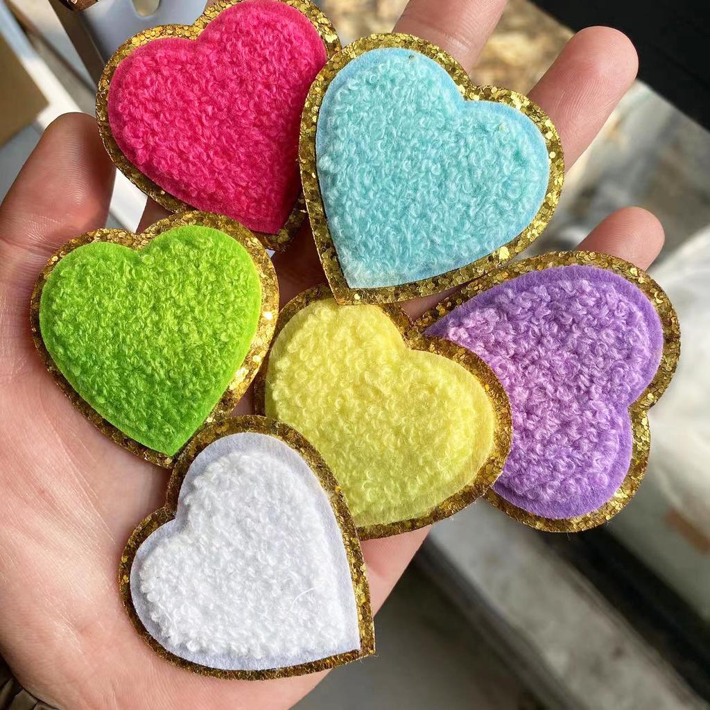 Hot-Selling Color Love Towel Embroidery Cloth Sticker Grit Embroidery Cloth Sticker Heart Patch Sticker Chenier Lightning Embroidery Chapter