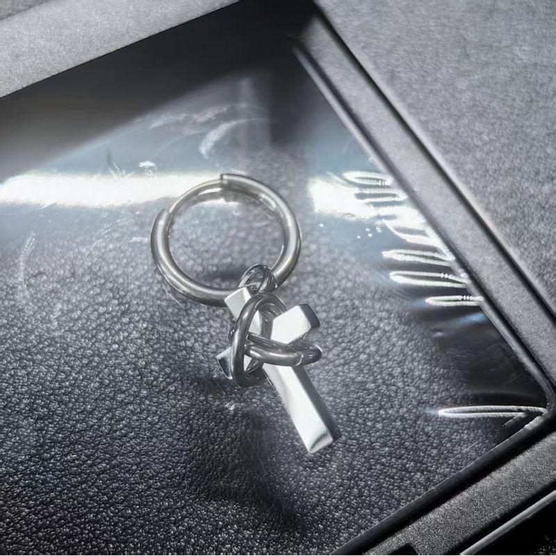 

Gothic Cross Pendant Female Earrings Silver sanction earring single