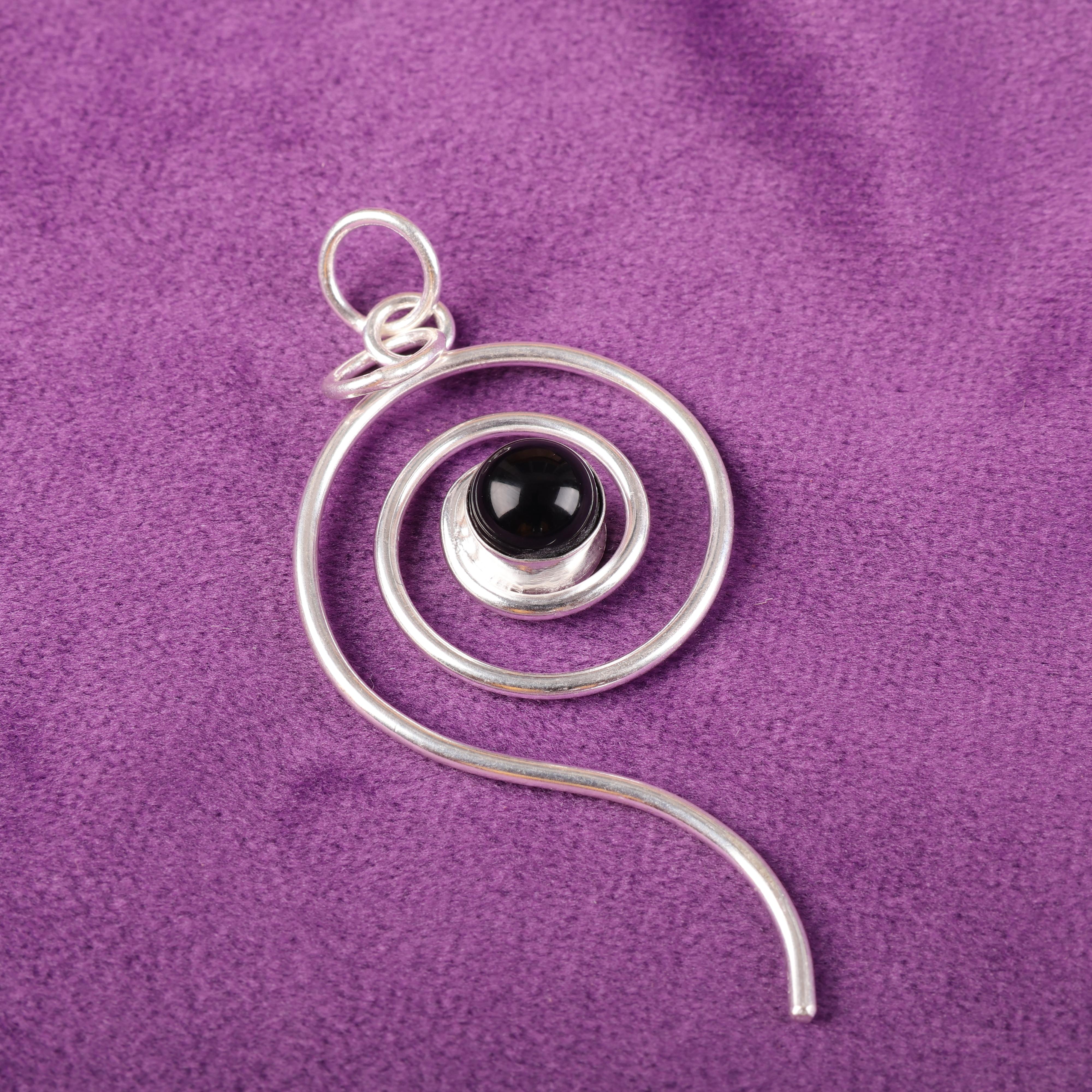 

Подвеска с черным турмалином, драгоценный камень, кулон из цельного серебра 925 пробы, потрясающая подвеска ручной работы 2.57 inches чёрный