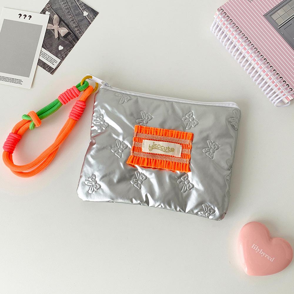 

Ins Girl Silver Shiny Bow Makeup Bag Square Key Lipstick Bag Student Sanitary Pouch Sanitary Pads Organizer Portable Coin Purse