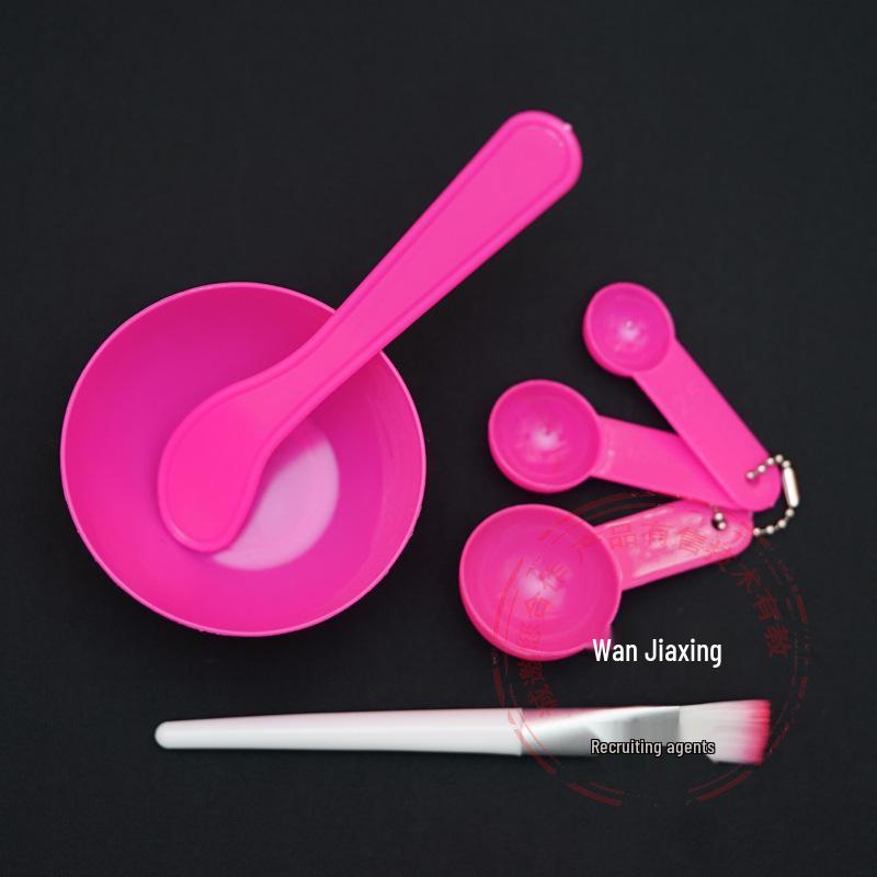 4-Piece Beauty Salon Mask Mixing Set: Bowl, Stick, Brushes for Home Use