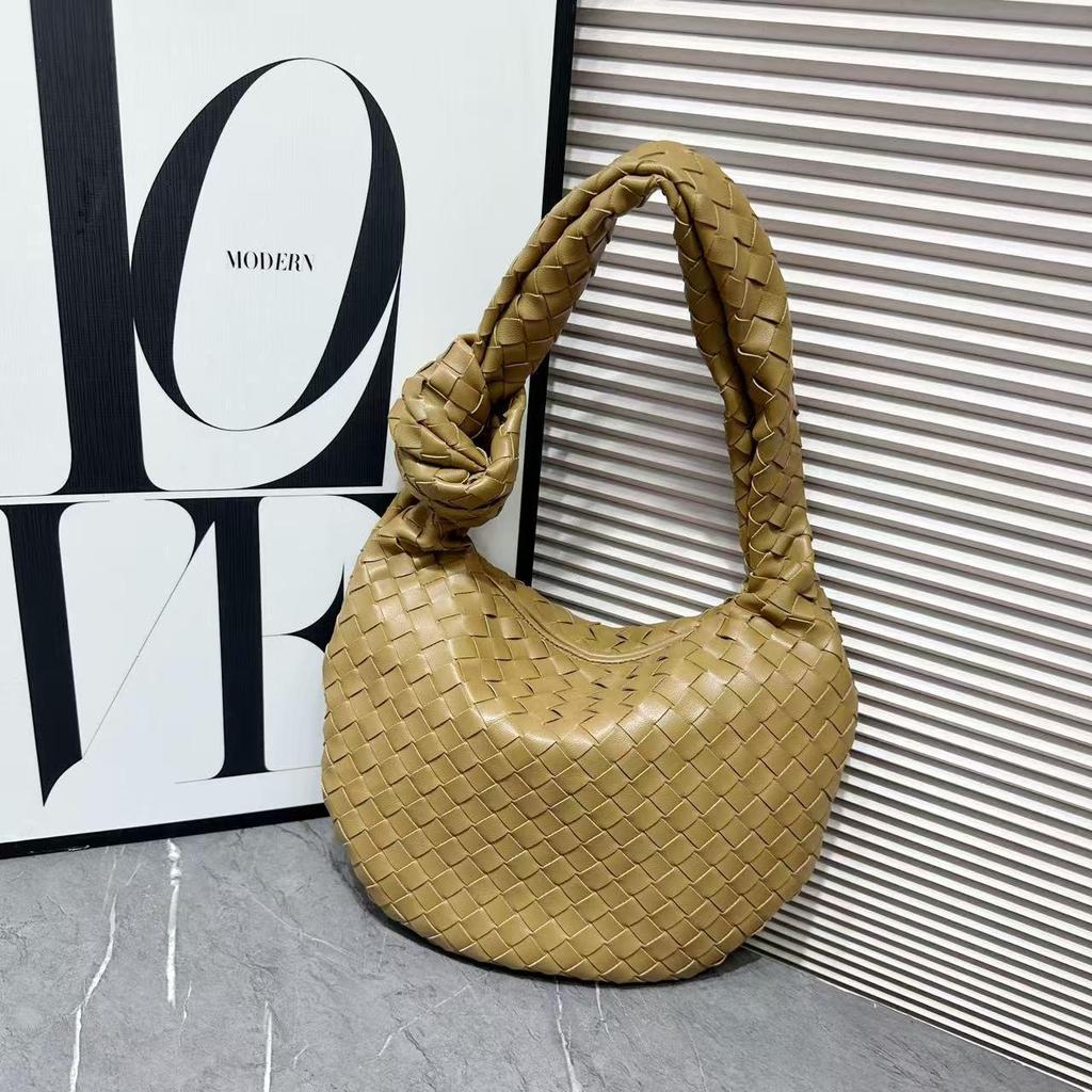 Handmade Woven Croissant Bag - Knotted Single Shoulder Underarm Tote