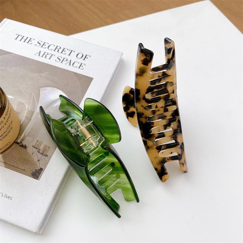 Large Quality Premium Hair Claw Clip For Women Made From Acetate With Patterns Beautiful