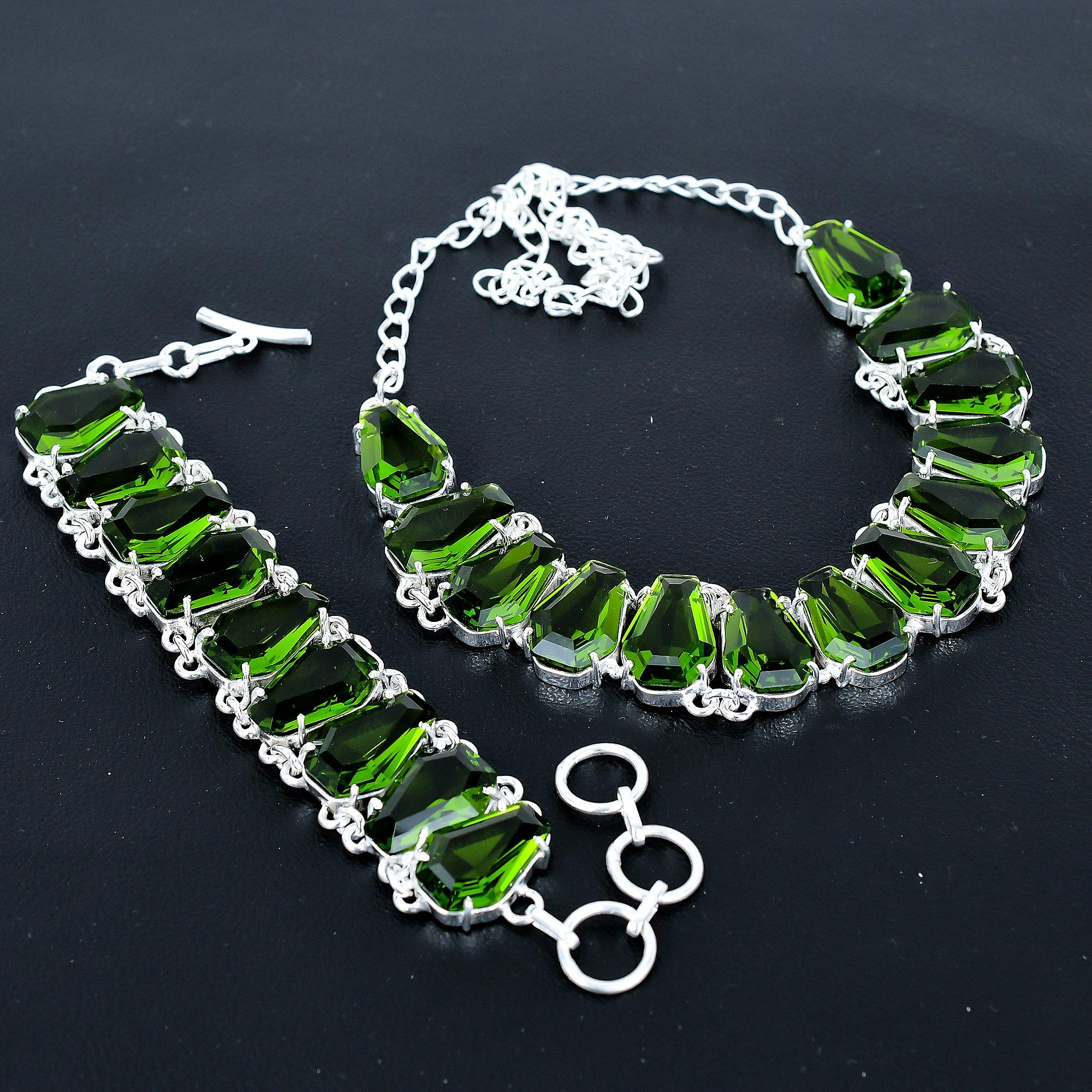

Набір прикрас: Намисто та Браслет з Перидотом, Ковчег Перидот Дорогоцінний Камінь 925 Срібло Ручної Роботи Унікальна Колекція, Подарунок на День Святого Валентина 20 зелений