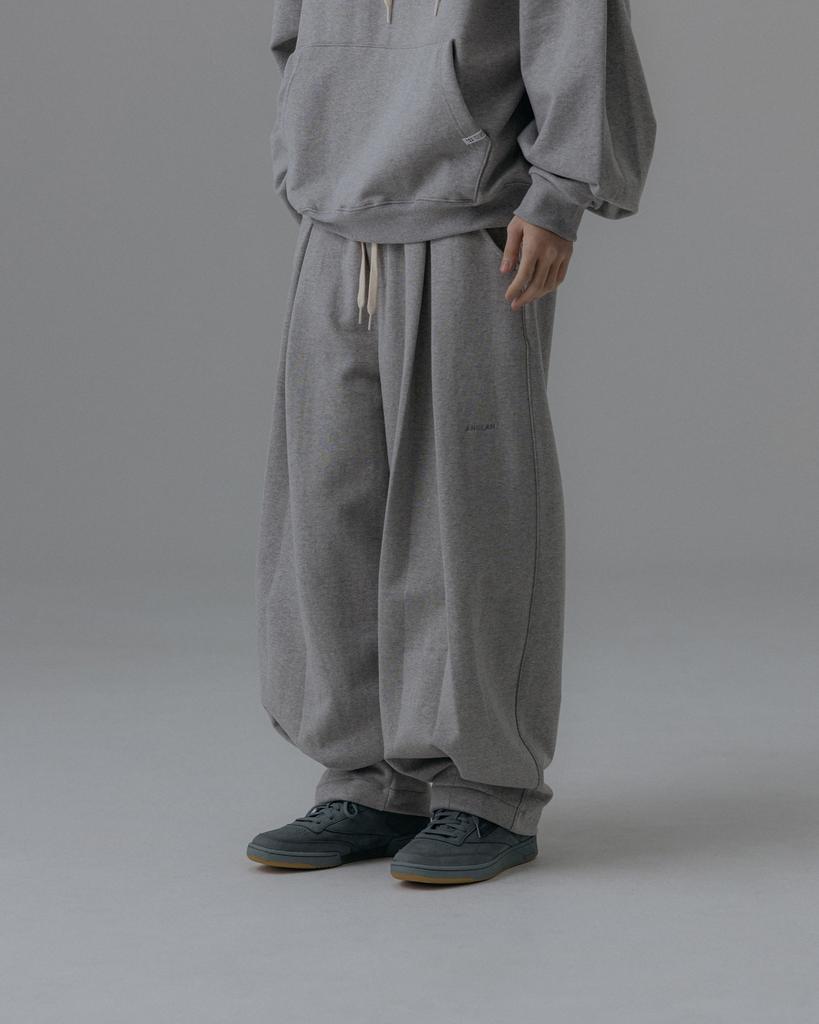 ANGLAN Valley Tuck Sweat Balloon Pants - Melange Gray