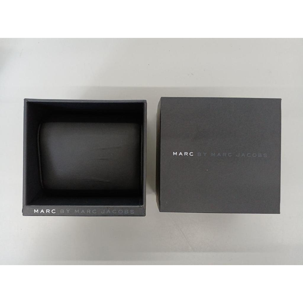 Used MARK BY MARC JACOBS MBM1320 quartz watch