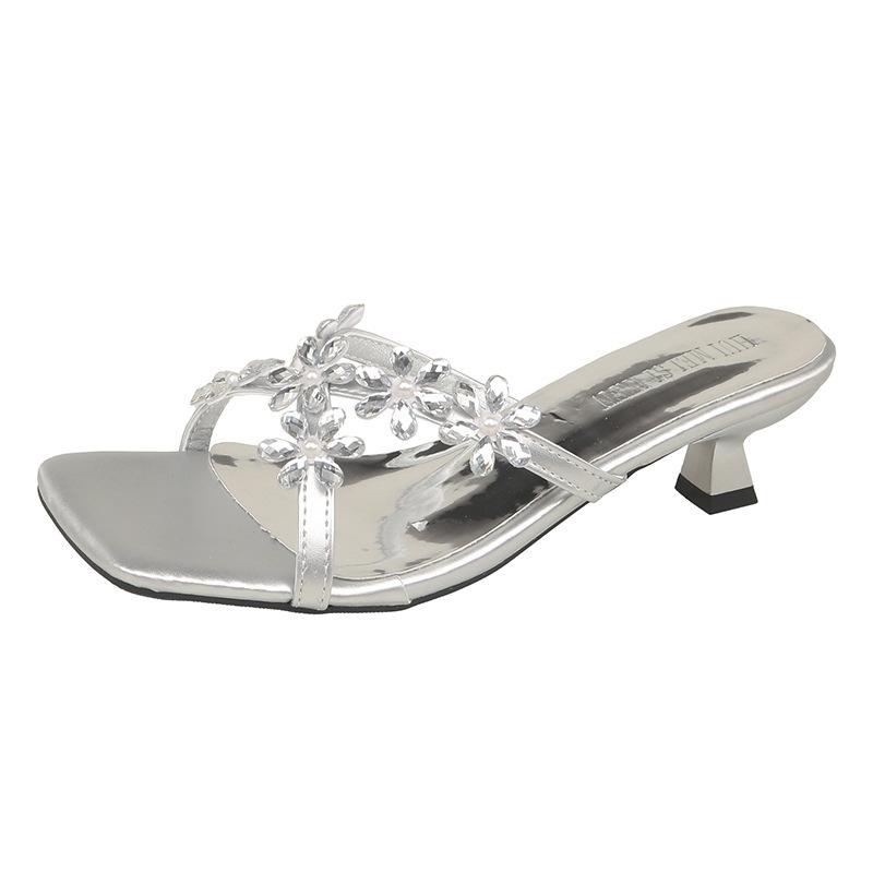 Simple Flower Rhinestone One-word Cool Slippers Women's Summer 2025 New Square Head Open-toed Crossed Strap Stiletto Sandals