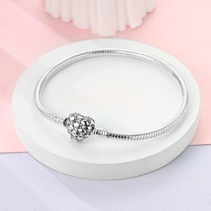 Armband Original 925 Sterling Silver Berlockarmband 17-20CM Kärlekshjärta Pave Zirkonia Armband för Kvinnor DIY Berlock Smycken Gåvor