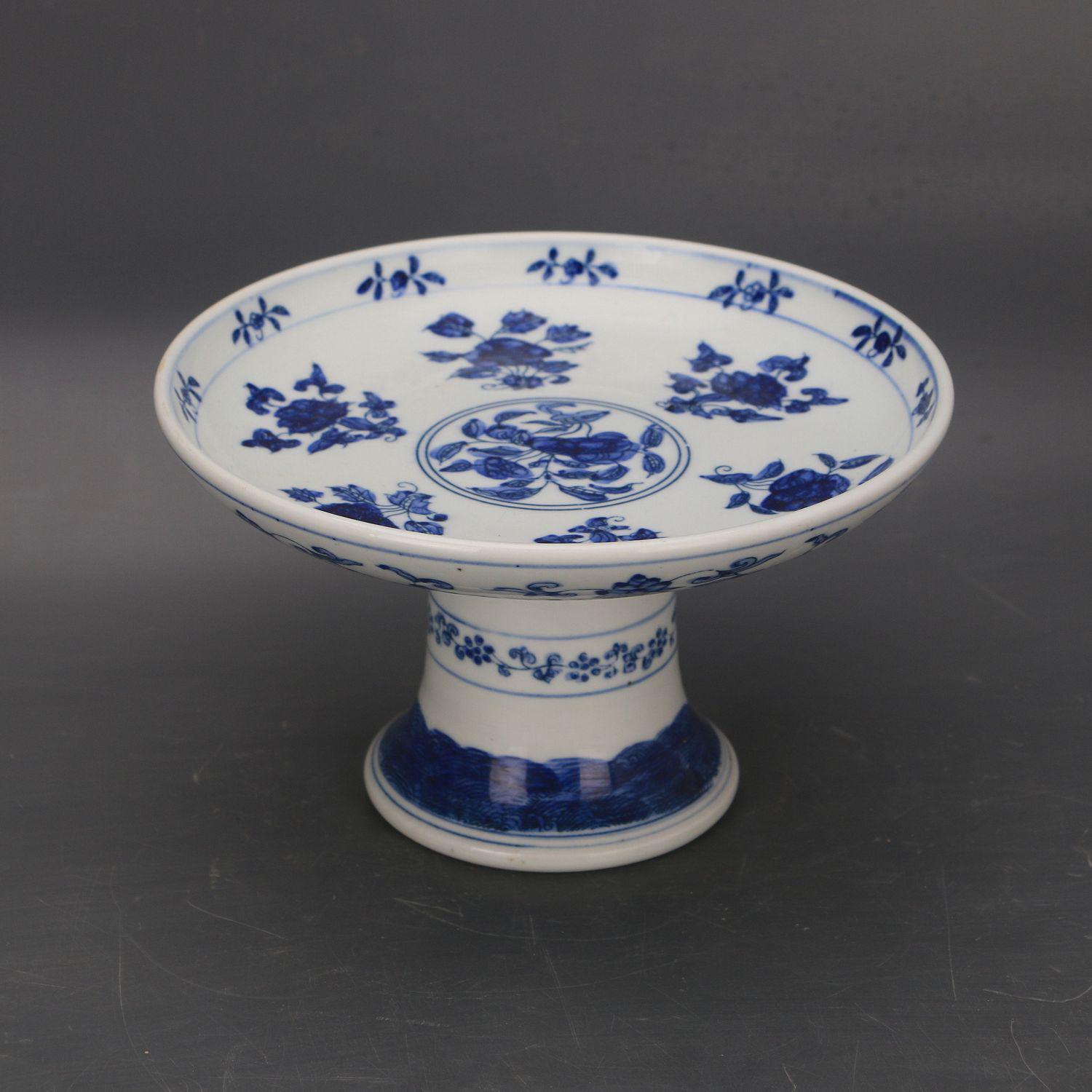 Antique-Style Ming Blue & White Lotus Seaweed Pattern High-Footed Fruit Bowl