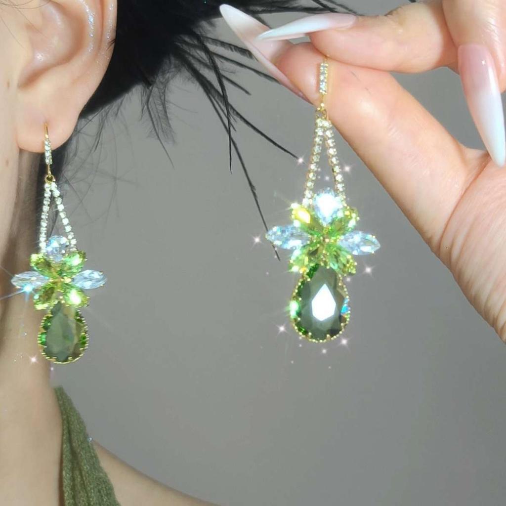 Zircon Flower Water Drop Pendant, Ear Hook, Retro Court Style Earrings, Women's Light Luxury High-end Earrings, Design Sense Niche