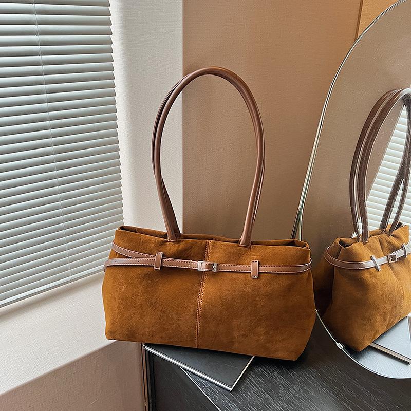 Large capacity casual temperament commuter tote bag 2025 trendy women's Korean version ins shoulder bag fashion trendy high sense