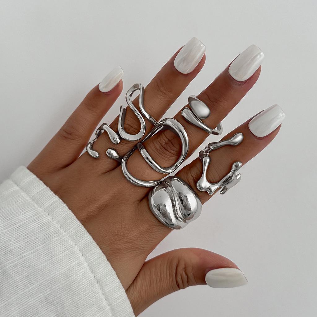Vintage Smooth Adjustable Joint Open Rings for Women Exaggerated Gold Color Geometric Finger Rings Hip Hop Daily Jewelry Gift New