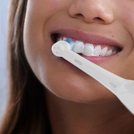 Oral-B DB5 Battery Electric Toothbrush White