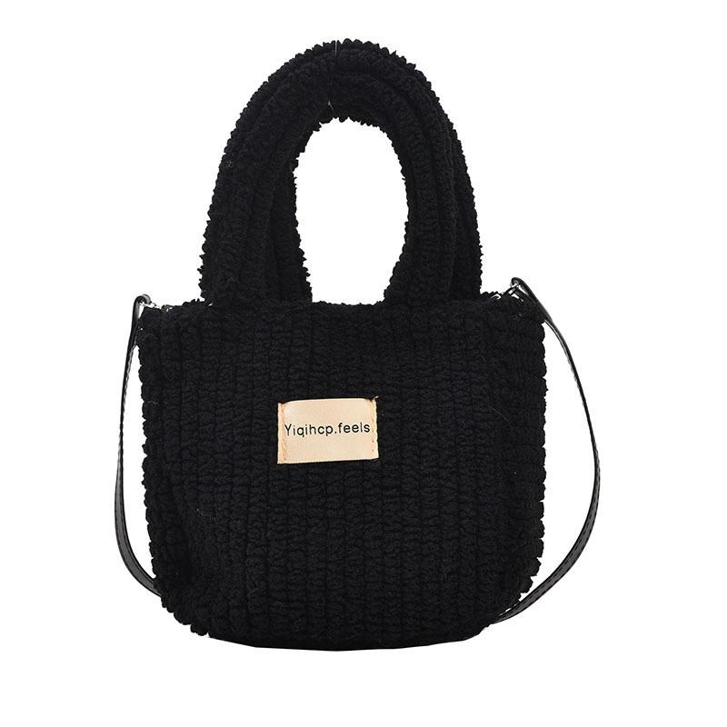 

Trendy Childrens Plush Lambswool Crossbody Bag With Stylish Lettering For Boys And Girls чёрный