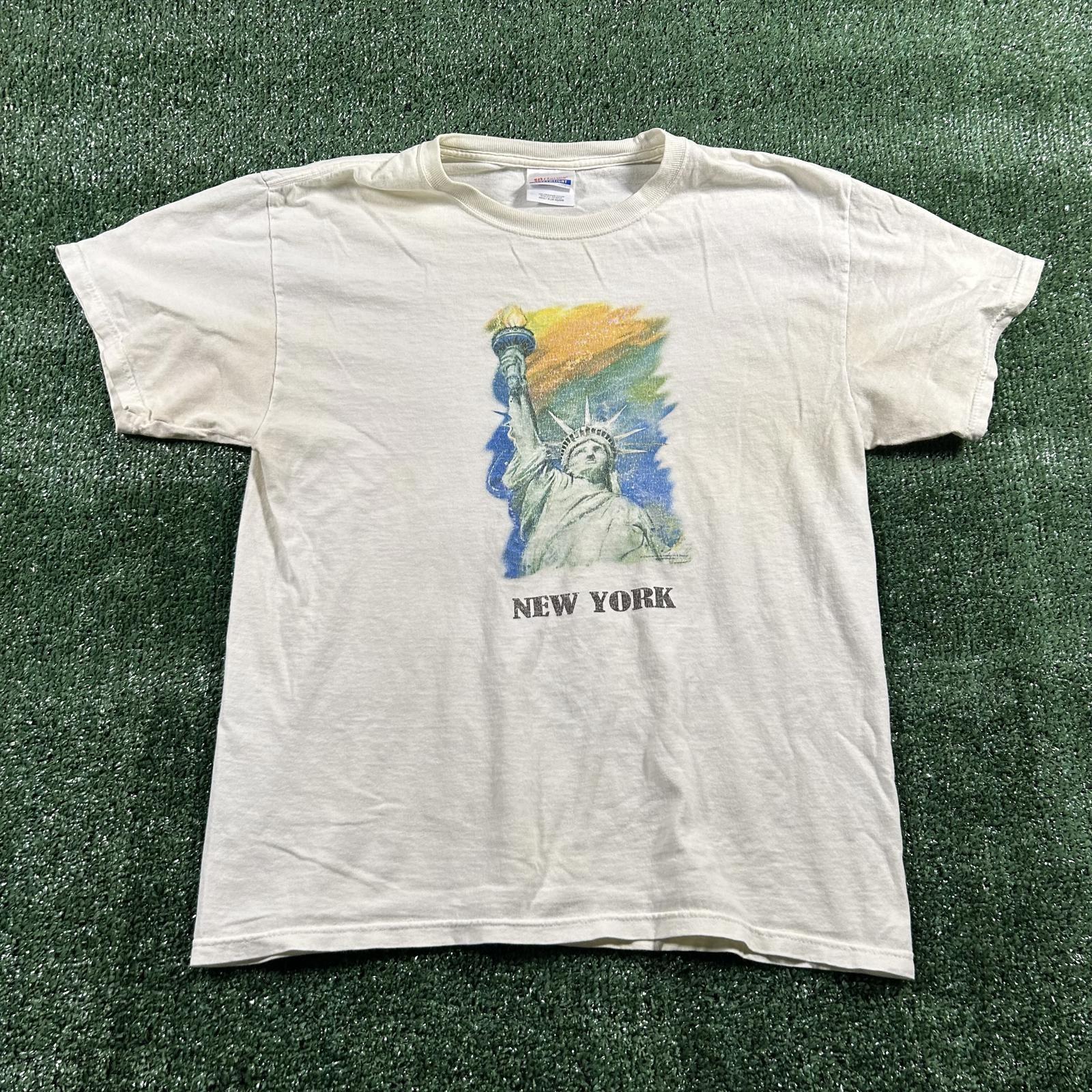 Vintage Hanes Heavyweight New York graphic tee. Size m 4XL