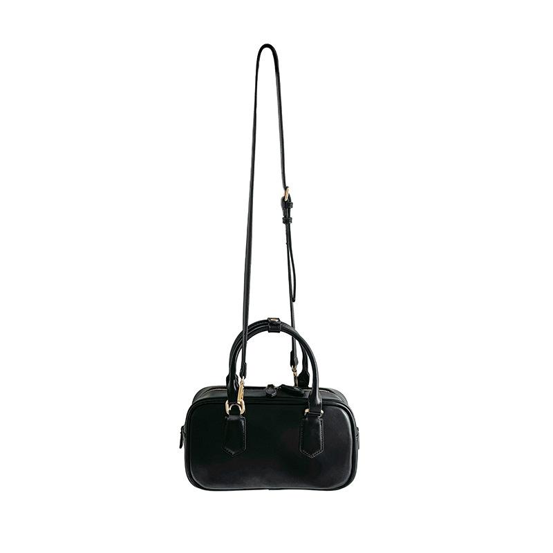 Neue Koreanische Stil Nischen Vielseitige Retro Boston Tasche mit Hochwertigem Pendler Temperament und Lässiger Umhängetasche