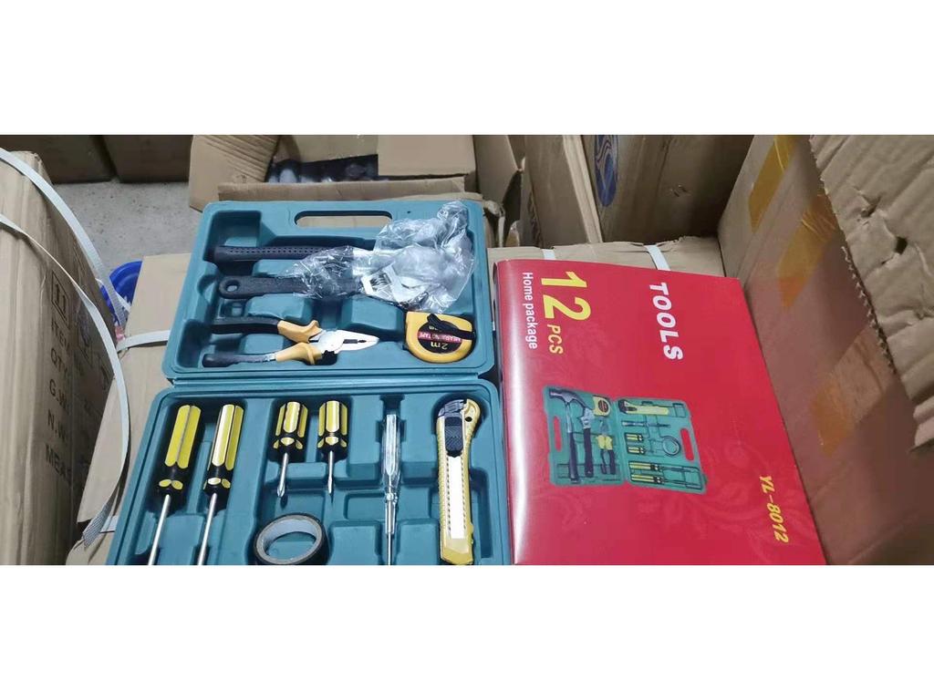 "11-Piece Car Emergency Tool Kit – Household & Car Essentials"