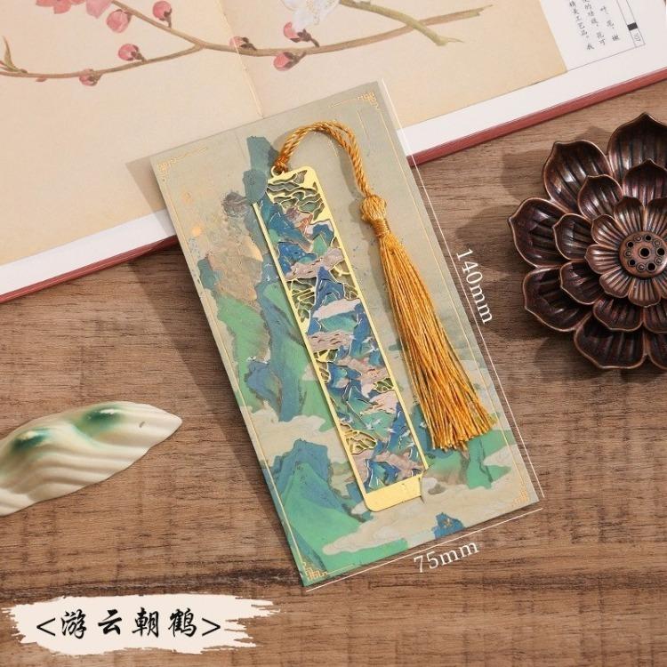 Traditional Chinese Brass Bookmark with Tassel Elegant Laser Cut Metal Page Marker Ancient Style Landscape Reading Accessories