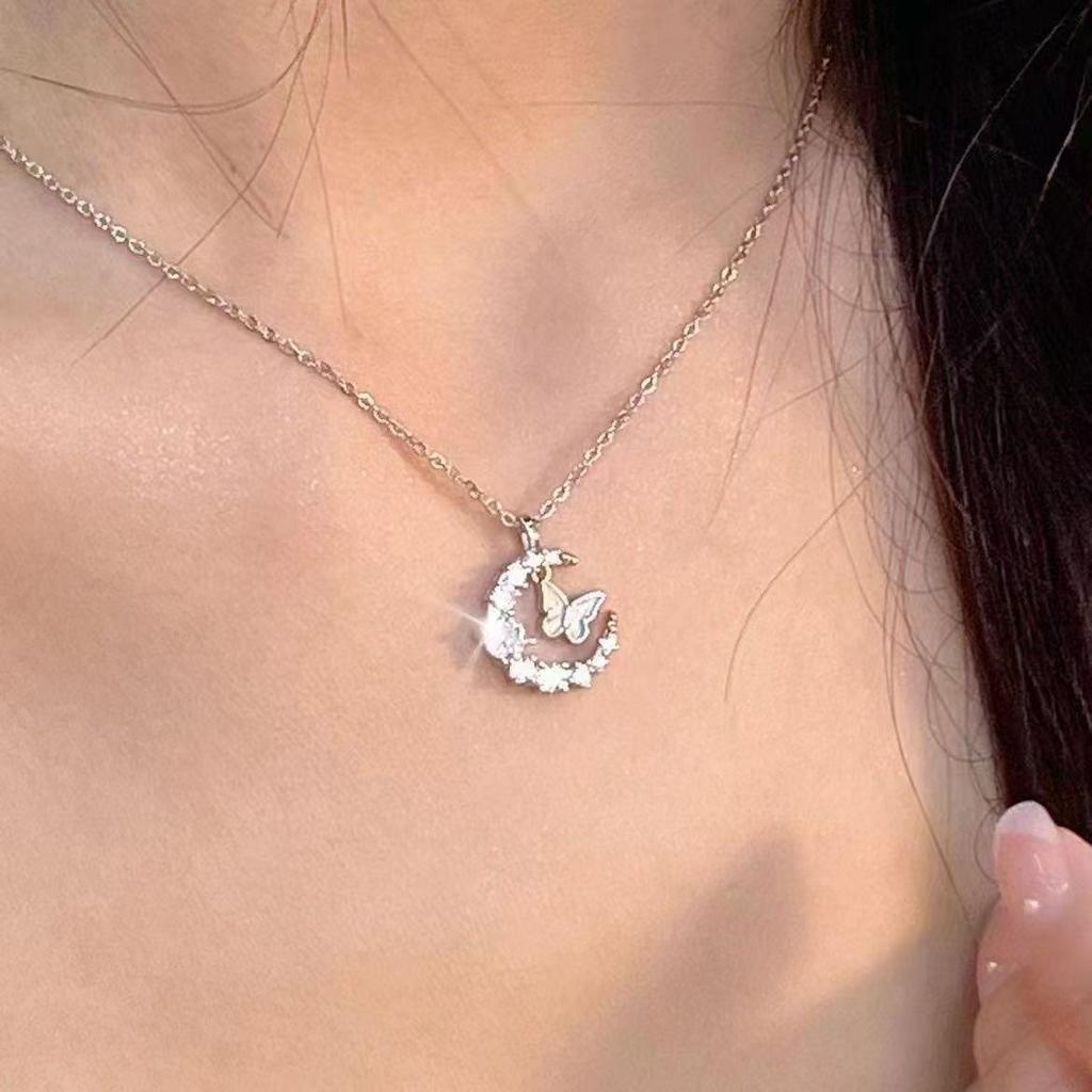 Moon Butterfly Necklace Moon Flash Diamond Jewelry High-end Design Sense Light Luxury Fashion Niche Temperament Versatile Necklace