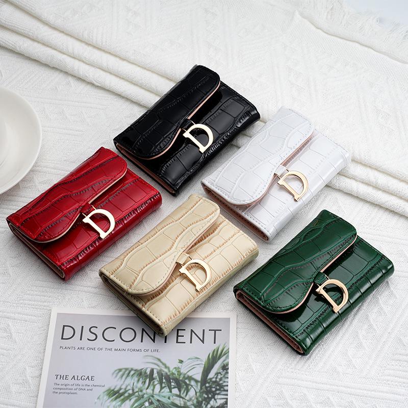 European & American Crocodile Pattern Women's Tri-fold Wallet: High-End, Multifunctional Coin Purse & Card Holder.