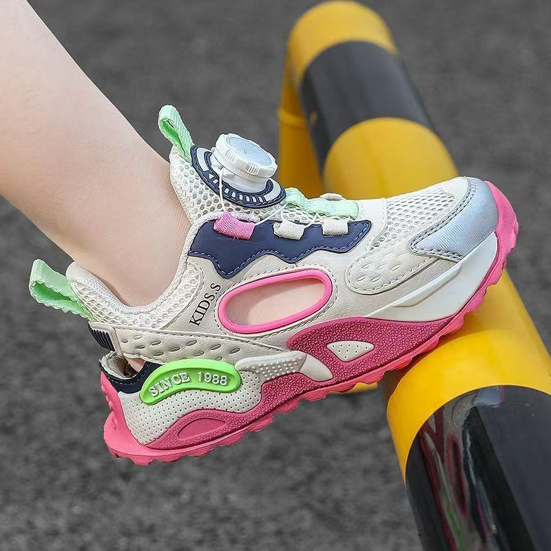 Girls Sandals 2025 New Summer Boys Casual Shoes Children's Hollow Breathable Mesh Shoes Medium and Older Children's Sports Shoes