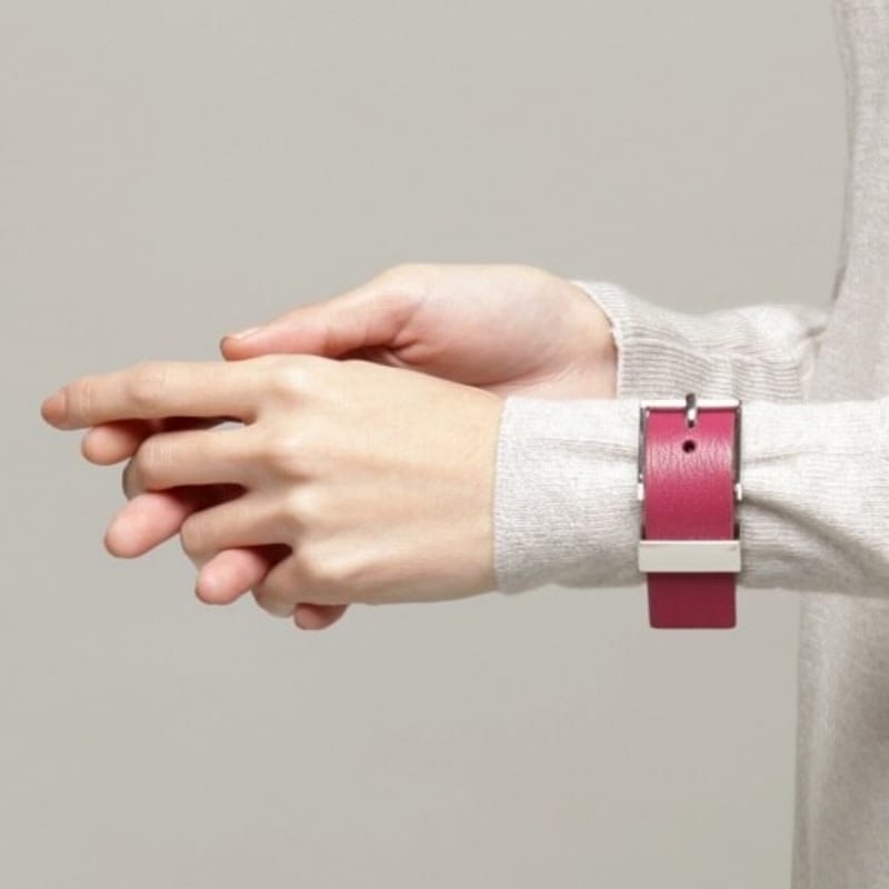 

MILMA LADY BRACELET - FUCHSIA PINK Add outer holes