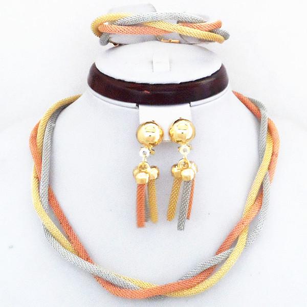Tri-Color Gold-Plated European and American Fashion Jewelry Necklace Set Plating