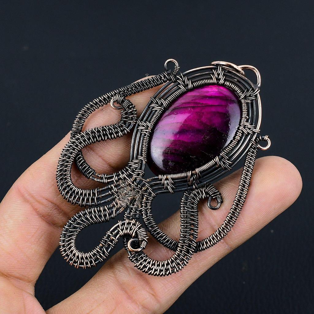 Pink Flash Labradorite 999 Copper Wire Wrapped Jewelry, Handmade Beauteous Gemstone Jewelry Pendant For Women