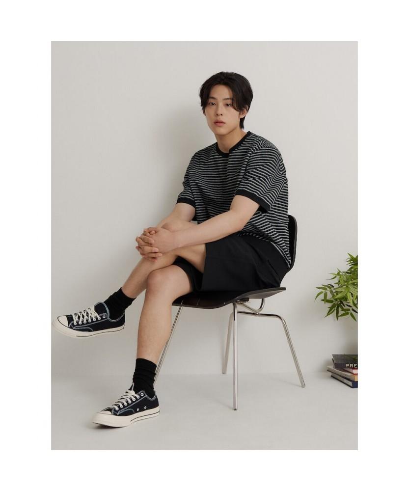 Binpolmen Gentle Tech Casual Pinstripe Round Knit Black