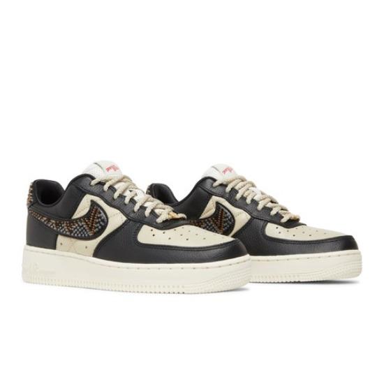 

Nike Товары премиум-класса x Wmns Air Force 1 SP The Sophia DV2957-001 EU 37.5 песочный/чёрный