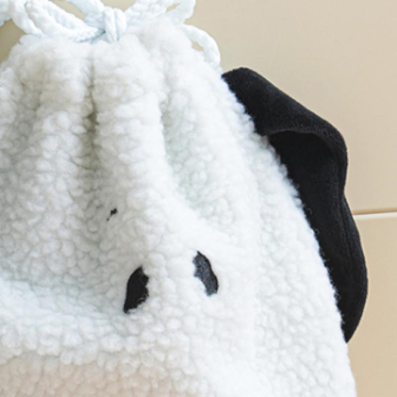 Daiso Peanuts Character Face Crossbody Bag