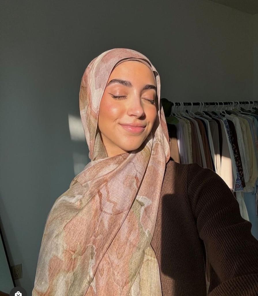 Cotton Tiedye Scarf With Sun Protection And Warmth For All Seasons