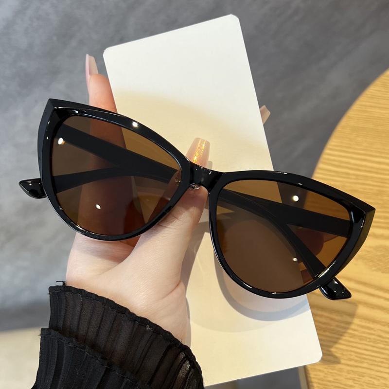 3pcs Cat Eye Sunglasses Women Large Frame Square Designer Unisex Shades for Cycling Driving Sunscreen UV Protection