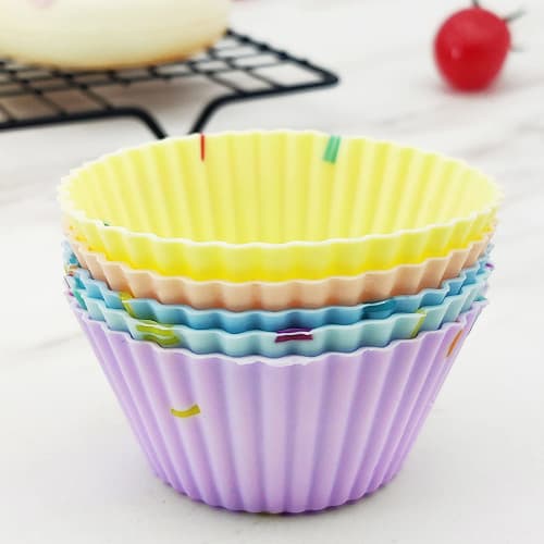 Vivi Bakie Silicone Baking Cups, Set of 24, Reusable Muffin Cups, Oven-Safe, Cupcake Molds, and Muffin Pans (Candy)
