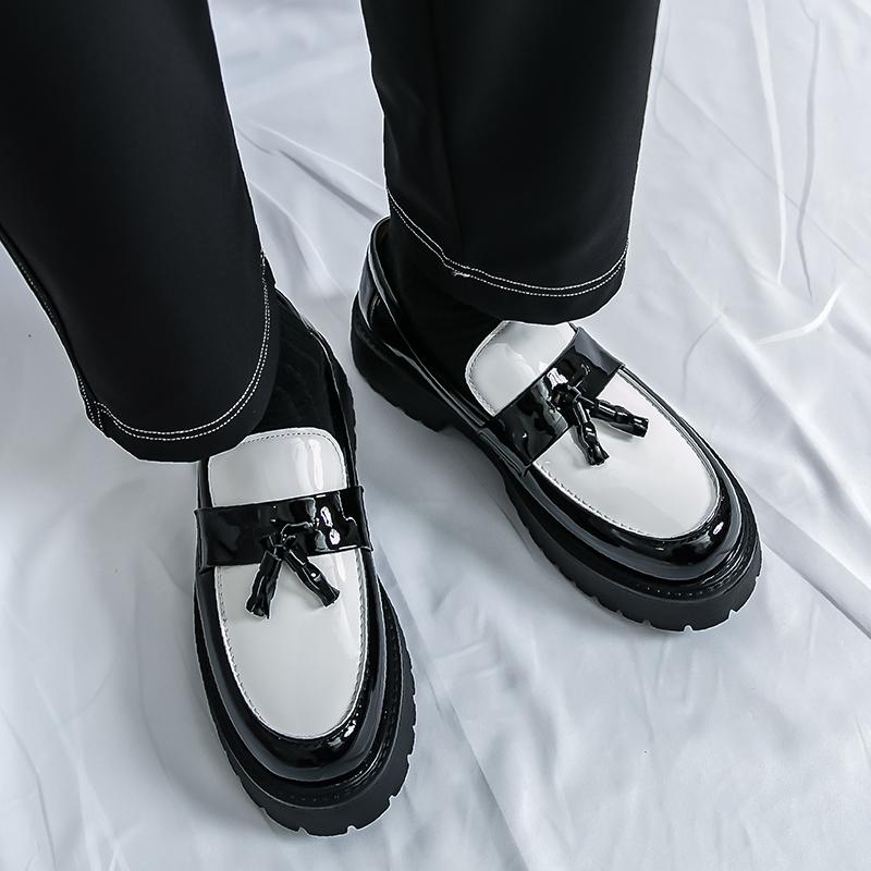 2026 New Thick-soled Height-increasing Fringed Big-head Leather Shoes Casual Loafers for Young Men British Trendy Bean Shoes