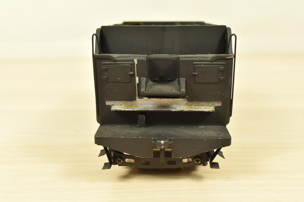 Tenshodo / Mitsui Mining & Smelting 1/42 24mm Steam Locomotive Display Model – As-Is