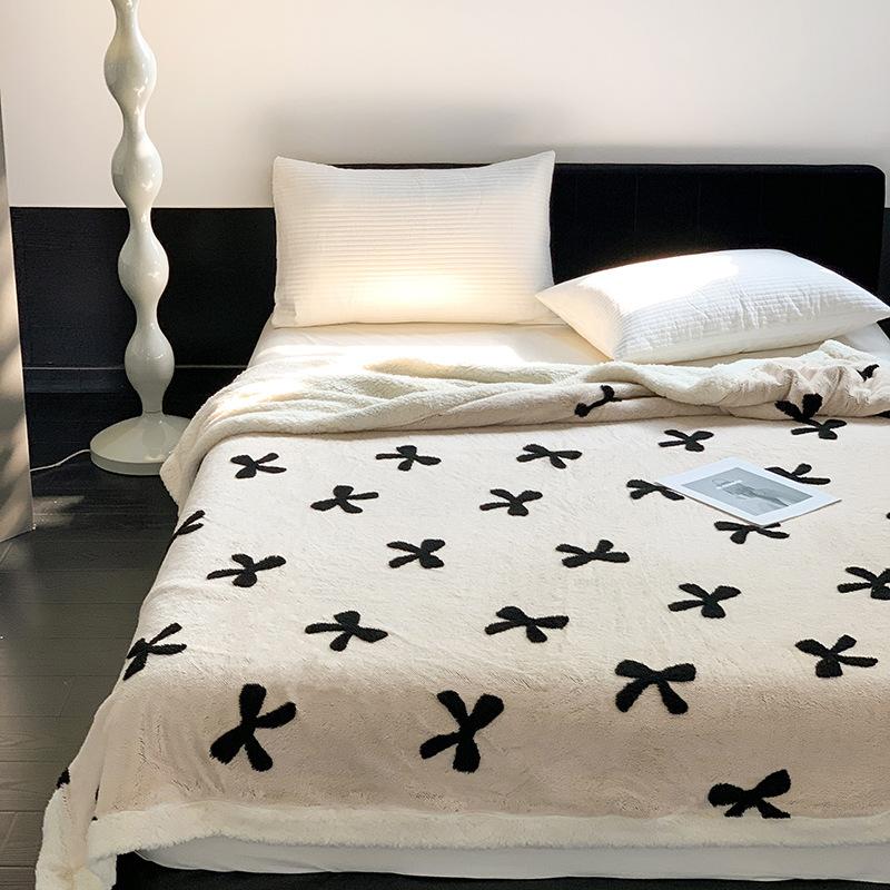 Sweet Ins-style Bow Blanket Thickened Lamb Fleece Home Nap Blanket Sofa Office Desk Autumn Winter