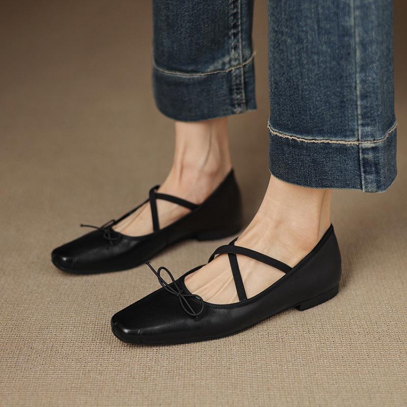 

French versatile four-season shoes women s single shoes retro Mary Jane shoes spring new cover feet light mouth low heel square head commuting 39 чёрный