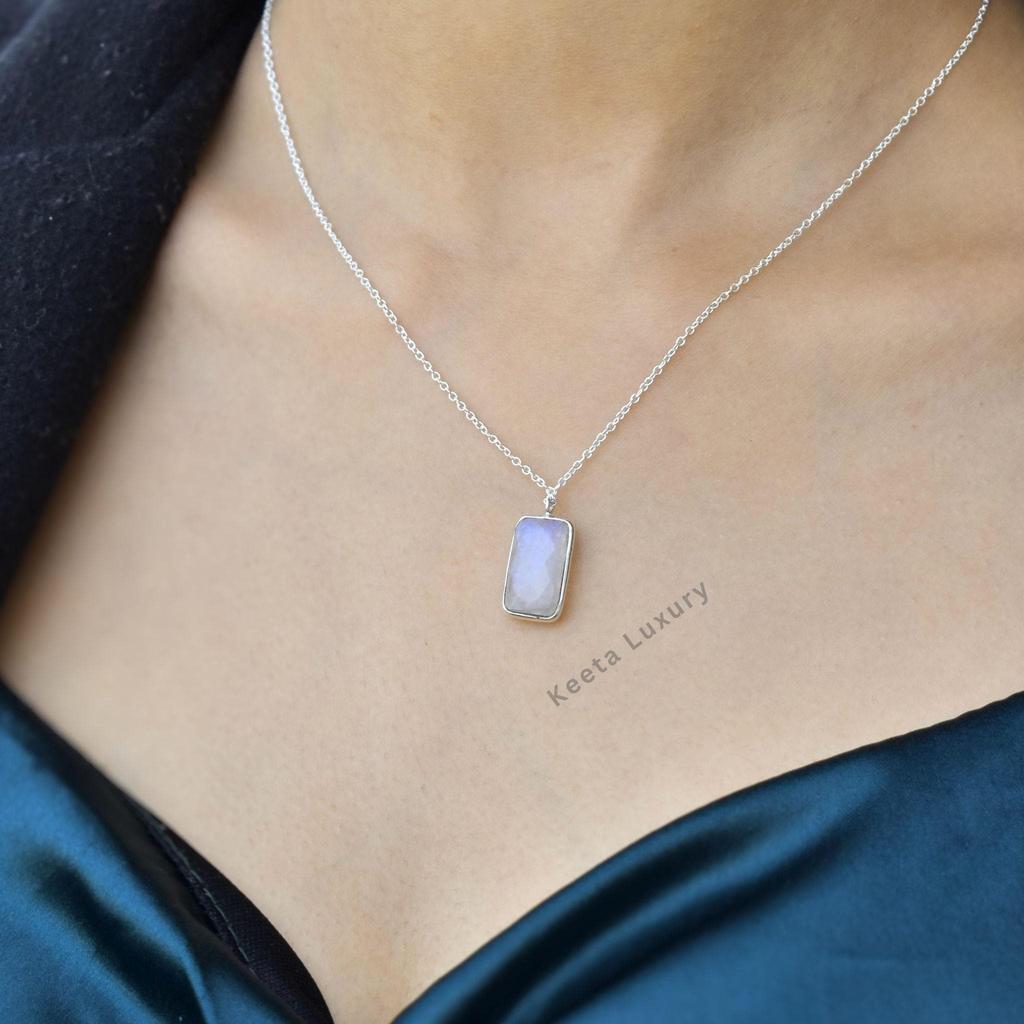 Natural Moonstone necklace Rainbow moonstone necklace for her Healing crystal handmade necklace Sterling silver necklace Bridesmaid gift