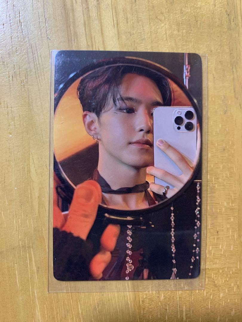 

[USED] SEVENTEEN Seven Hoshi HEAVEN YZY Lunar New Year Trading Card Takashi