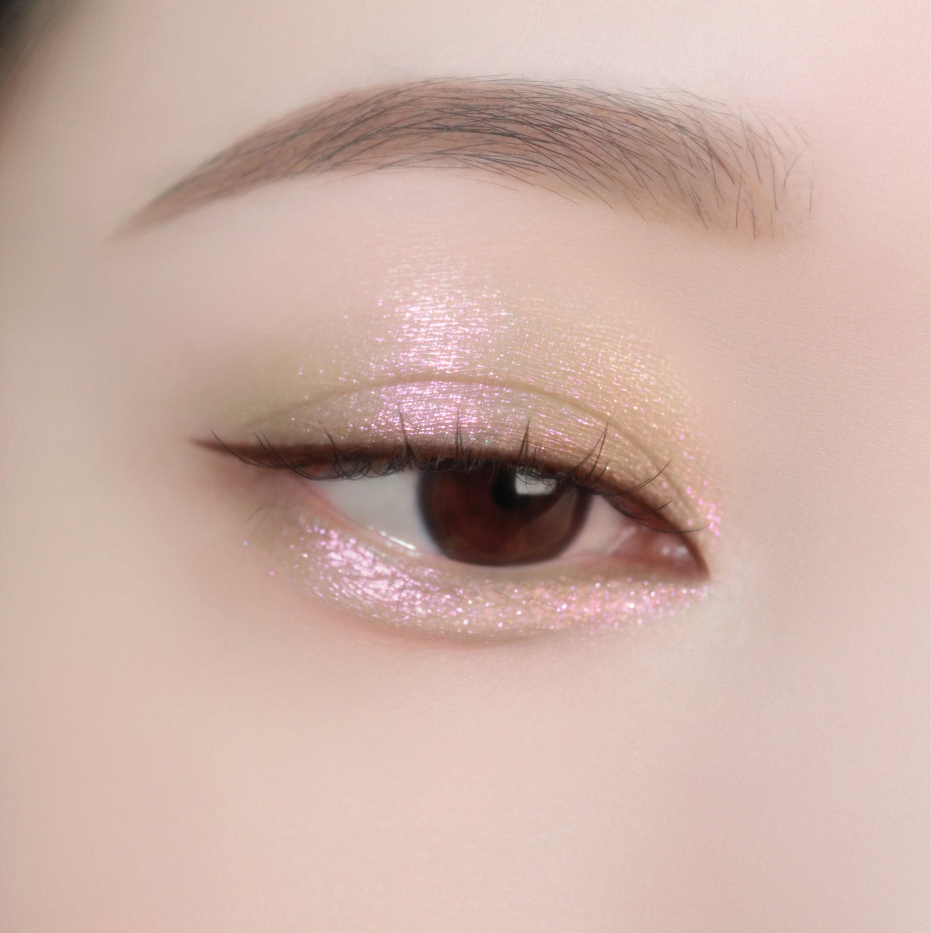 

WakeMake Glitz Long Wear Stick Shadow 8COLOR 05 Nocturne