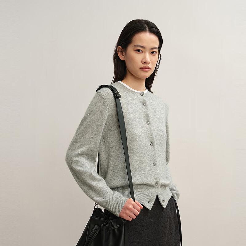 Women's Cashmere Silk Blend Round Neck Sweater