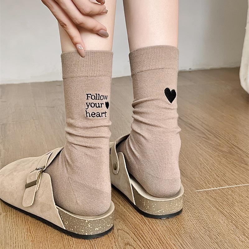 Embroidered Couple Winter Socks With Heart Letter Design High Elasticity Mid-Tube Anti-Slip Sport Socks