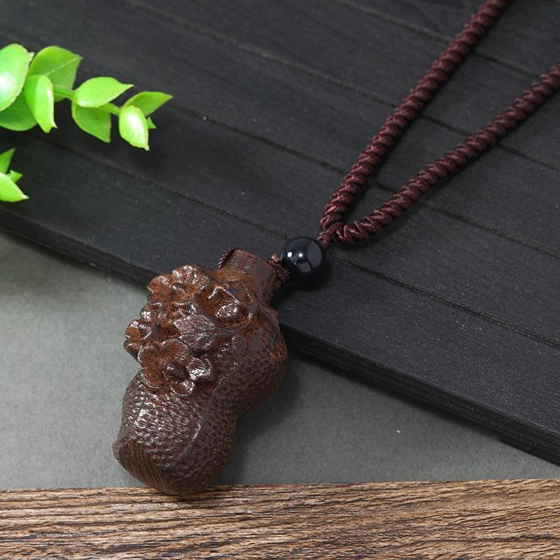 Hand-carved Mahogany Necklace Retro Femininity Long Autumn and Winter Sweater Chain Cotton and Linen Accessories