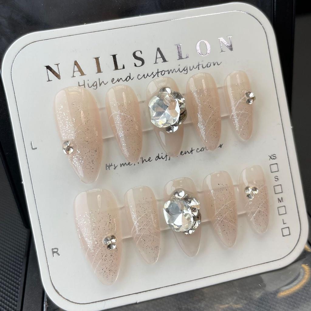 

РУЧНАЯ РАБОТА Абрикос телесного цвета с большими бриллиантами Искусственные ногти для фототерапии Многоразовые и съемные ногти