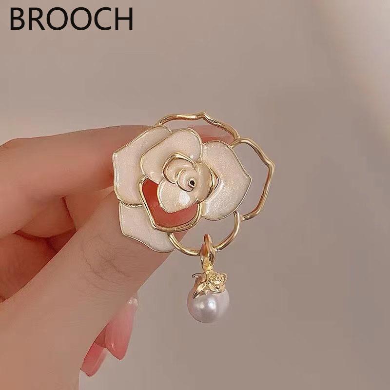 Exquisite Fine Glittering Oil-splashed Camellia Brooch, High-end Pearl Brooch, Clothing Accessory.