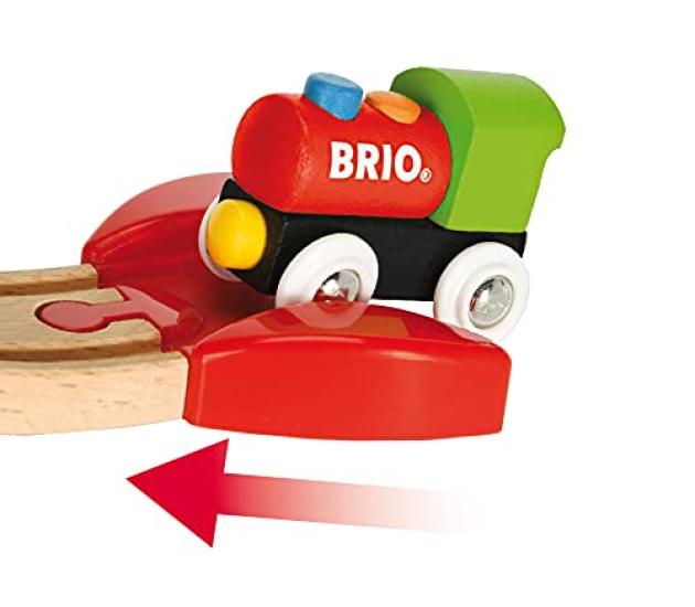 BRIO Railway My First Beginner Set [18-Piece Set] for Ages 18 Months and Up (Wooden Train Toy with Rails) 33727