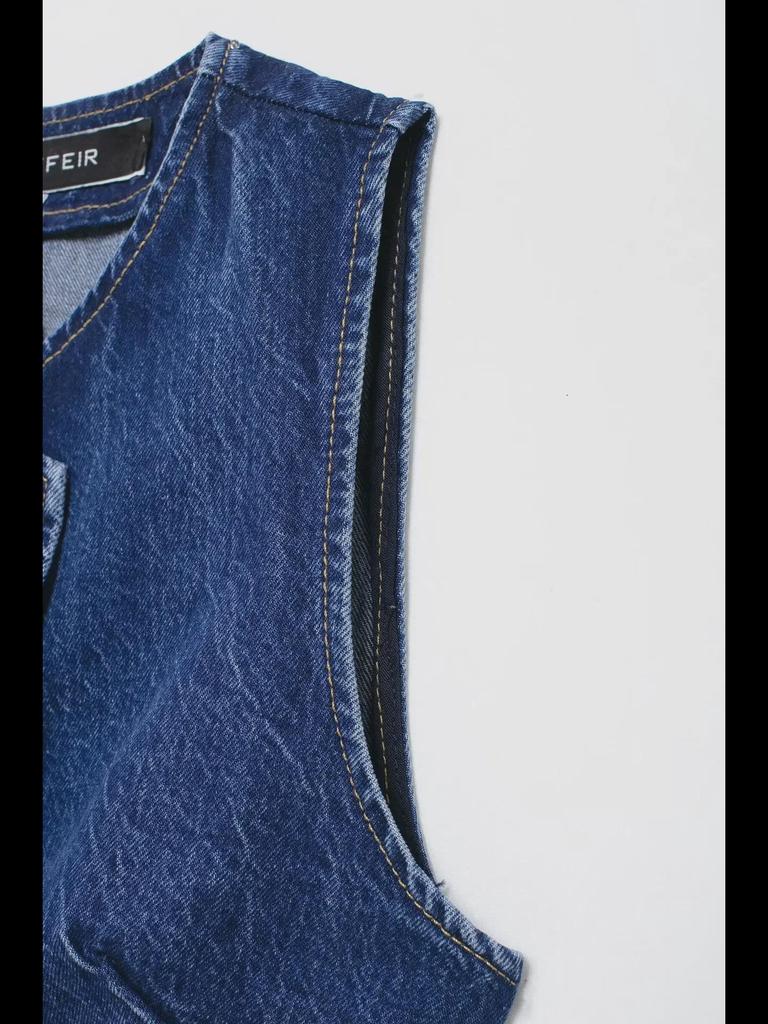 Conjunto de Chaleco Vaquero y Pantalones de Pierna Ancha para Mujer - Cuello Redondo, Cruzado Sencillo.